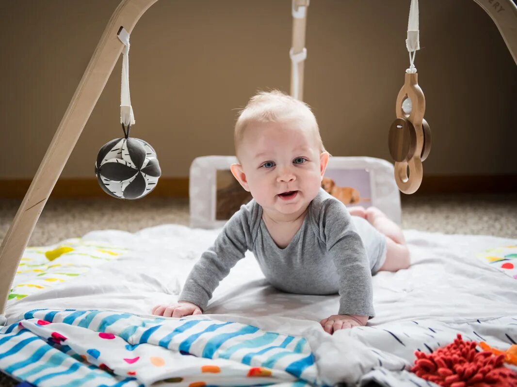 Play gym. Baby gym модель. ¡functional baby play gym. yeah baby gym. lovevery the play gym купить в москве.