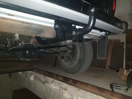 Установка фаркопа на ниву
