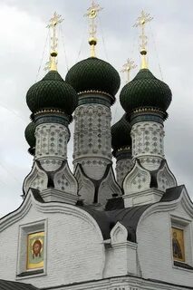 Черные купола