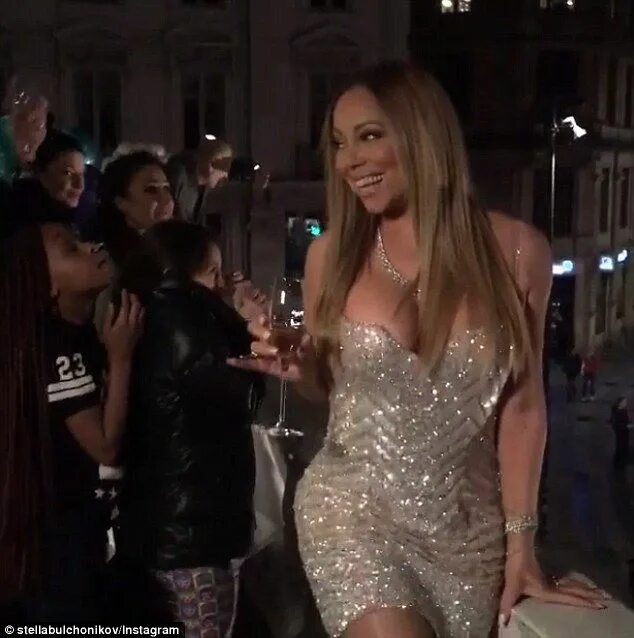 Mariah in China - Mirror Online