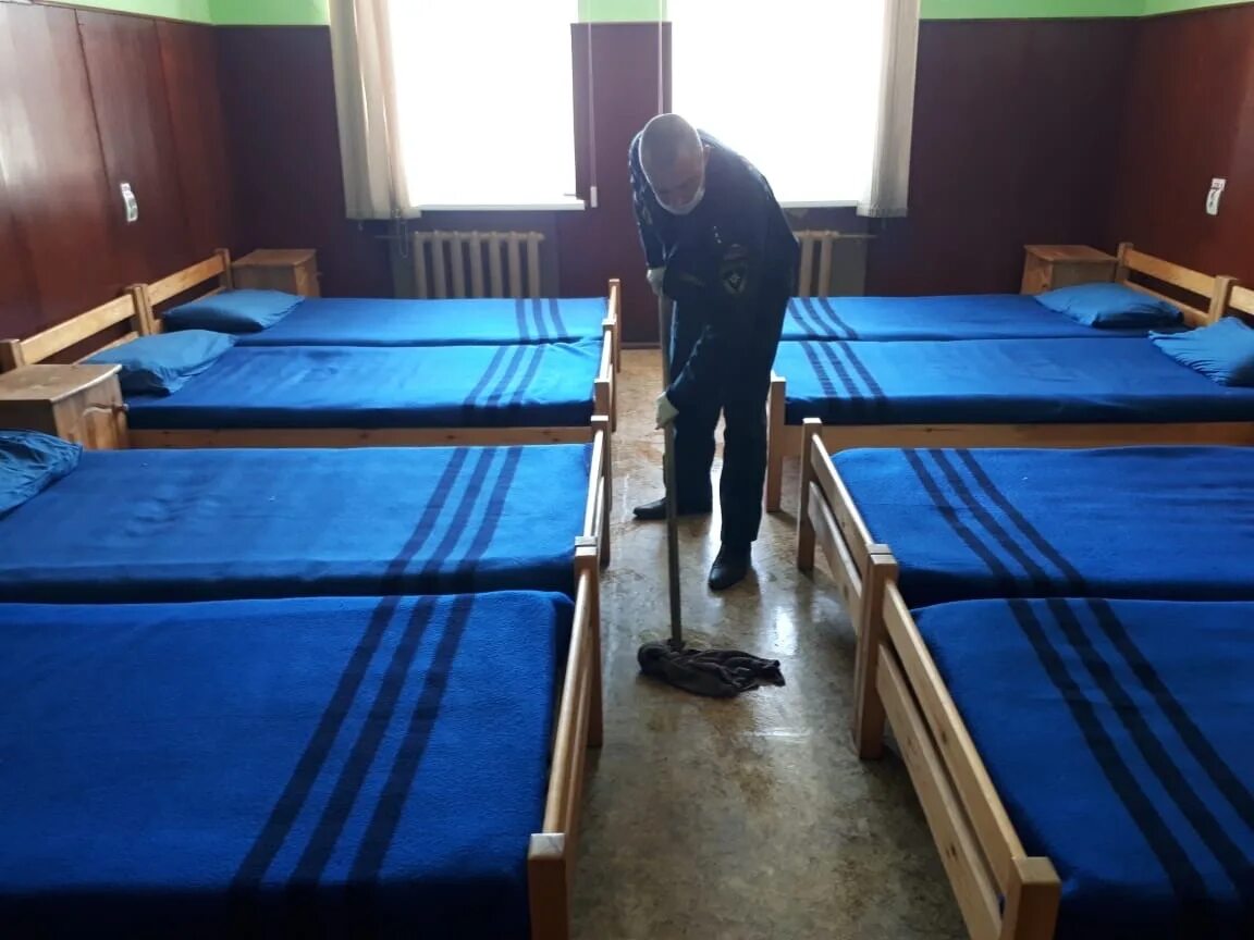 казармы мчс. вумо казармы. караульное помещение мчс. кубриковая казарма. казарма липецк.