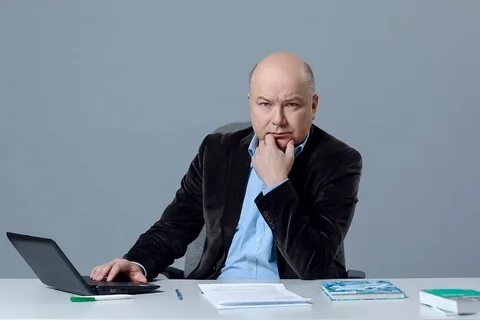 Директор 2048