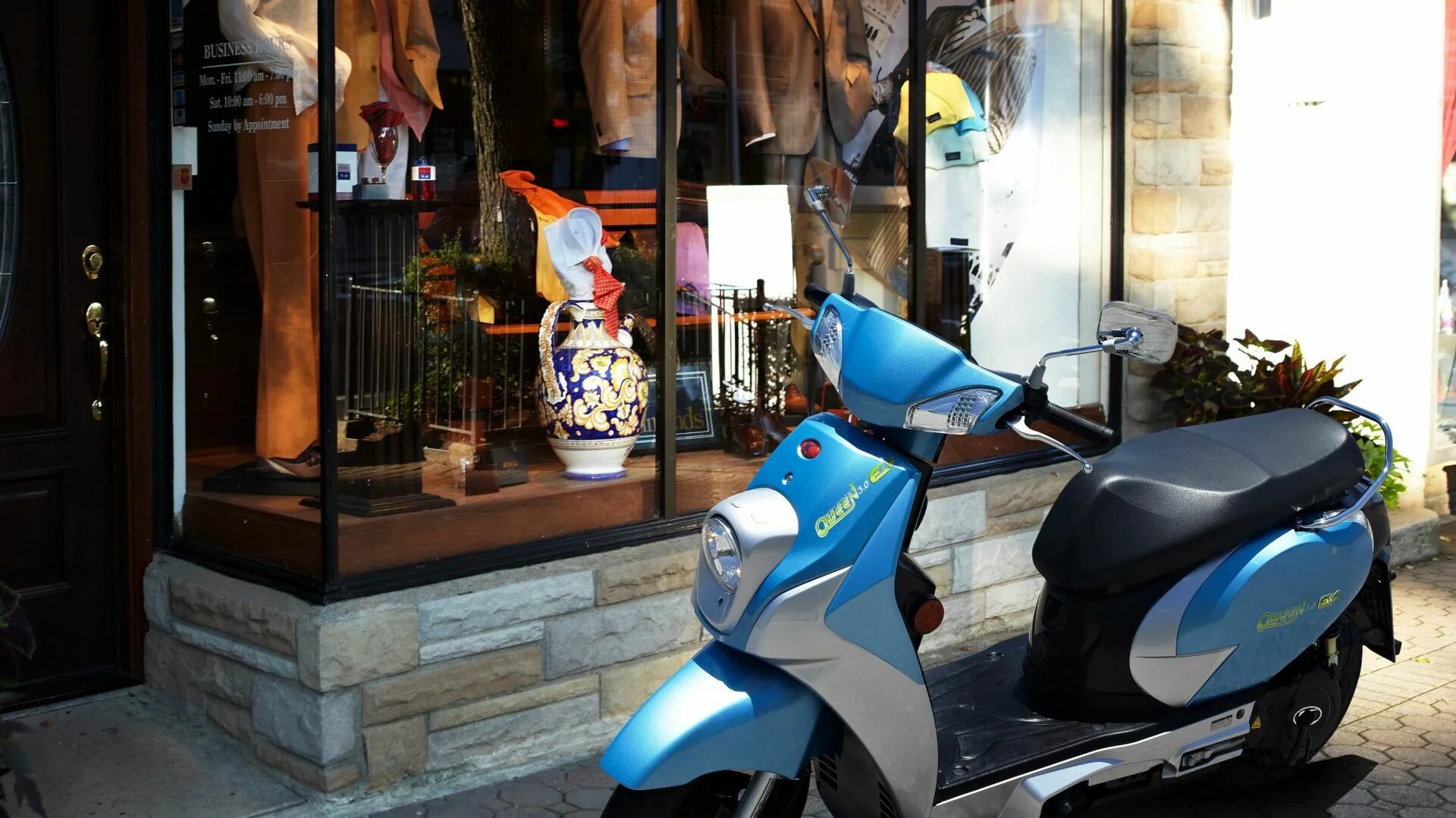 Bmw 600 gt. Какие скутеры самые лучшие. Gilera gp800. Мопед honda pcx. Bmw evolution scooter.