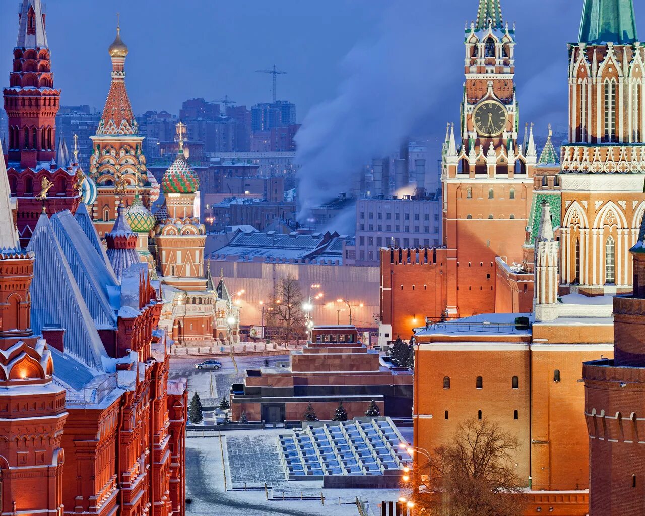 Кремлевская жизнь. Московский Кремль ЮНЕСКО. Красная площадь. Москва фон. Вид на Кремль.