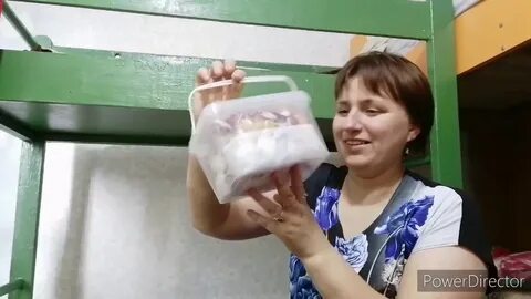 Света купила 3