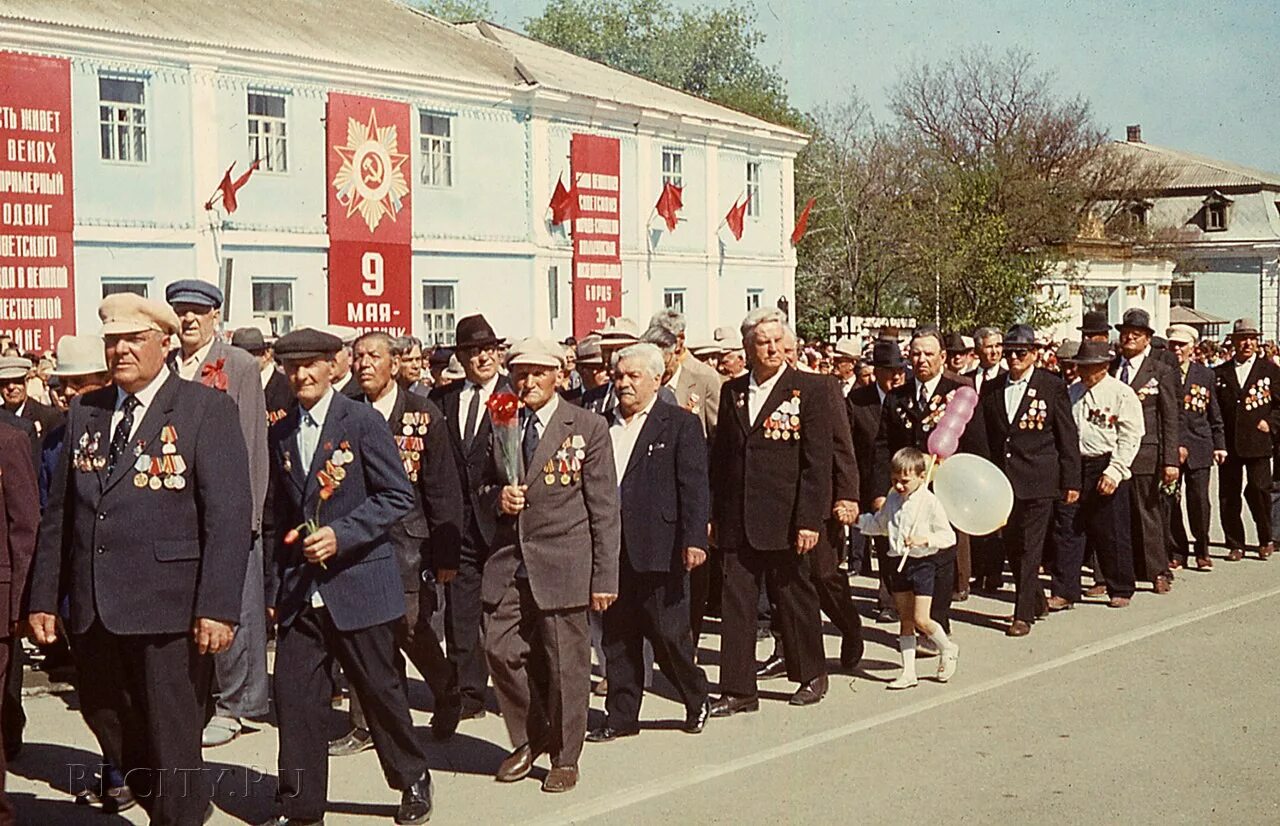 Благодарный население. Благодарный Ставропольский край. Ставропольский край СССР. Ставрополь СССР. Город Благодарный Ставропольский край в СССР.