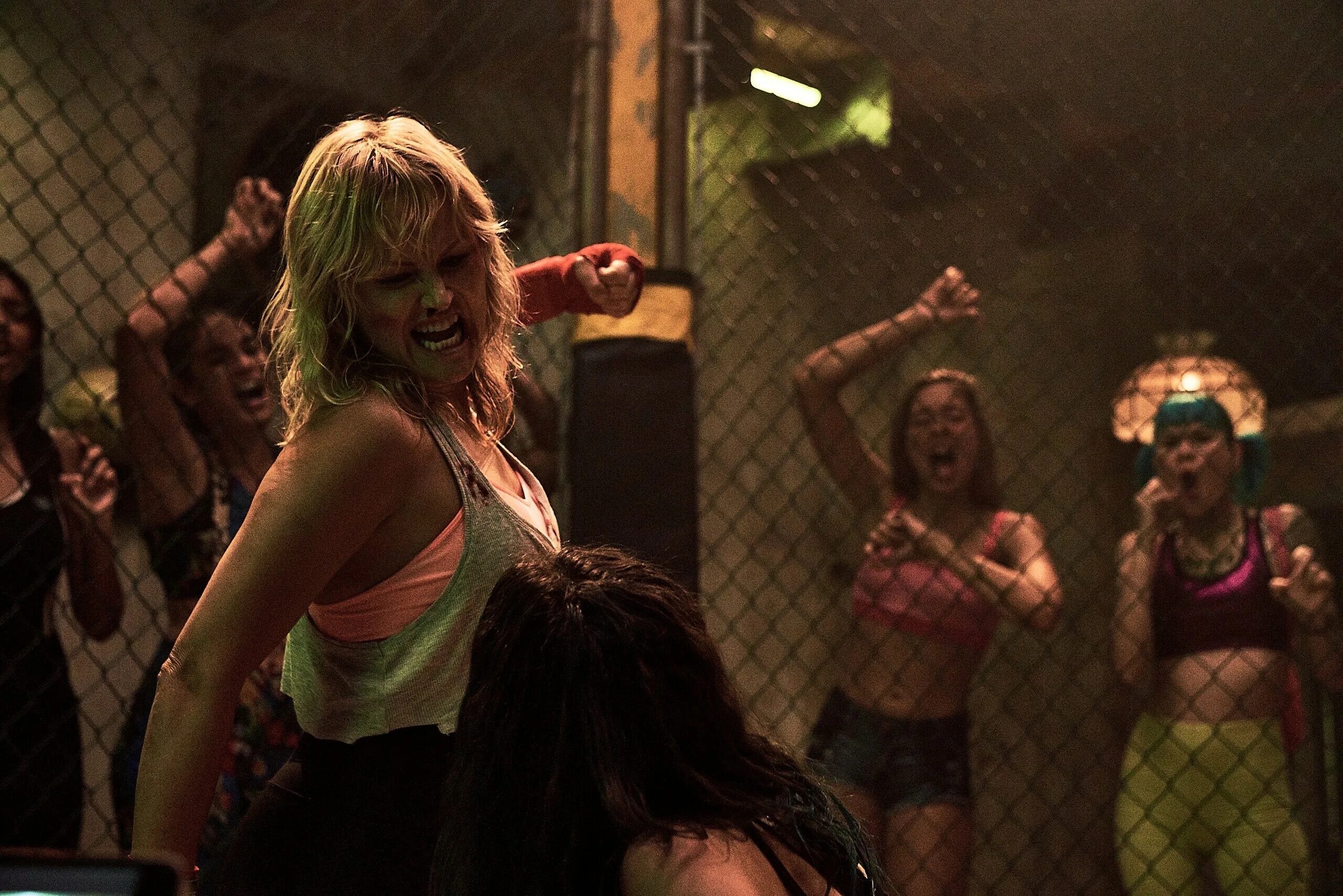 Мария артюхина мма. Джейми прессли в фильме живым или мертвым. O. Где дерутся девушки. Chick fight фильм 2020.