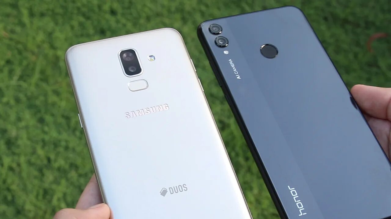 Honor vs samsung. Хонор 50. Samsung Galaxy Huawei Honor 20. Хонор 50 vs a52.