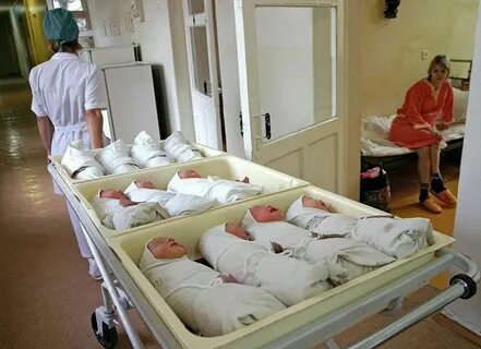 Сколько держат в роддоме после