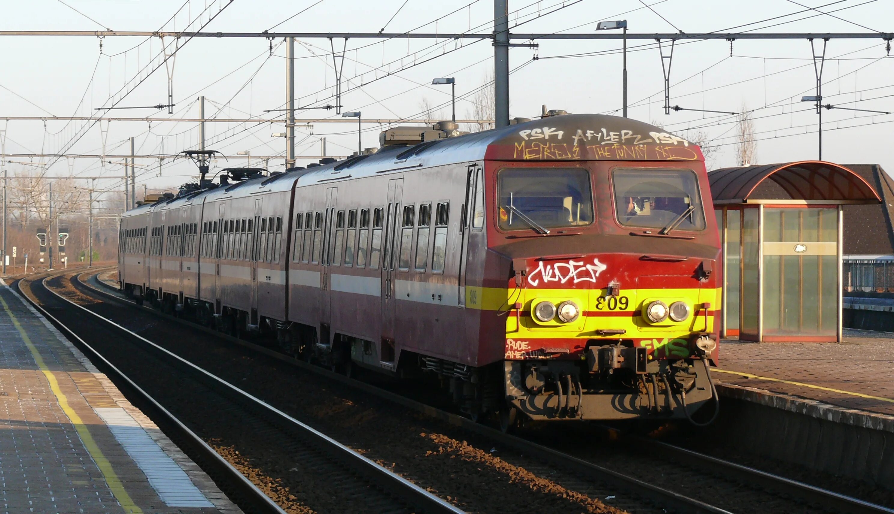 ЖД Бельгии. Бельгийские электрички. Belgian Railways 1835. Железные дороги 25 деталей