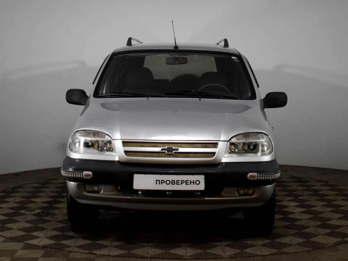 Нива Шевроле 2006. Нива Шевроле 2006 года бу. Niva Chevrolet база. Нива Шевроле с пробегом.