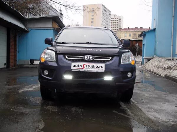 Hyundai Tucson дневные ходовые огни. Kia Sportage 2 ходовые огни. ДХО Туксон 2008. ДХО Киа Спортейдж 2.