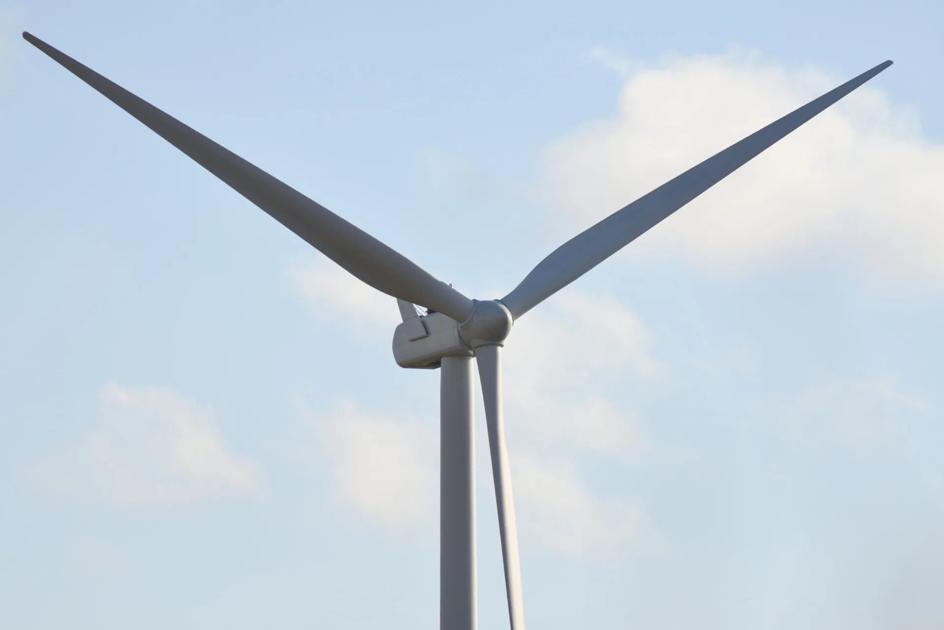 Всенаправленная ветровая турбина. Ветроэнергетика. Ветроэнергетика в мире. Скай ветер. Ветровая электростанция.