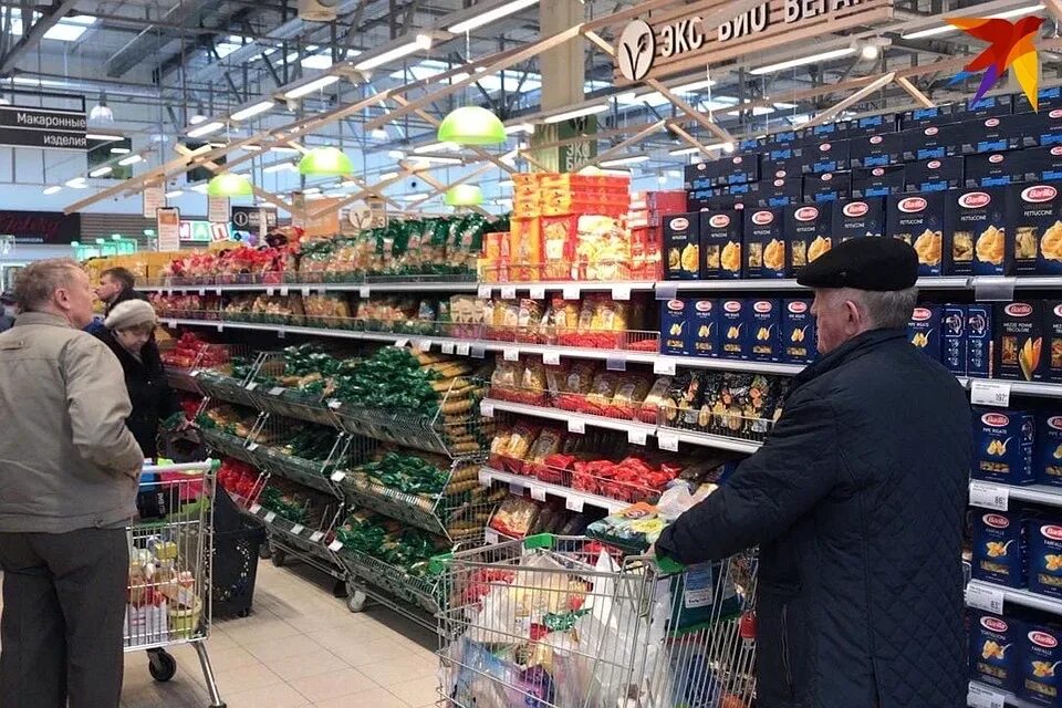 Уникальные товары на рынке. Вещевой рынок. Уникальные товары на рынке. Товарный ассортимент. Товары первой необходимости.