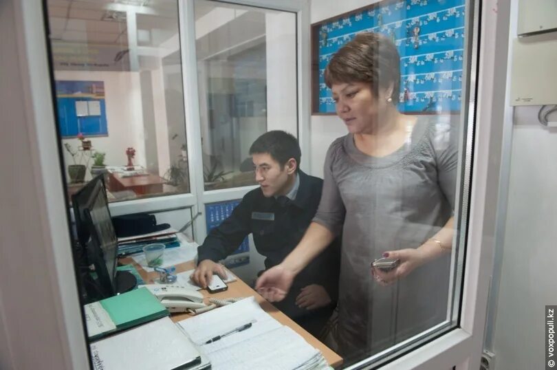 Комендант без опыта. Контролер отк рэа. Вахтер комендант в общежитие. Комендант цод. Комендант общежития.