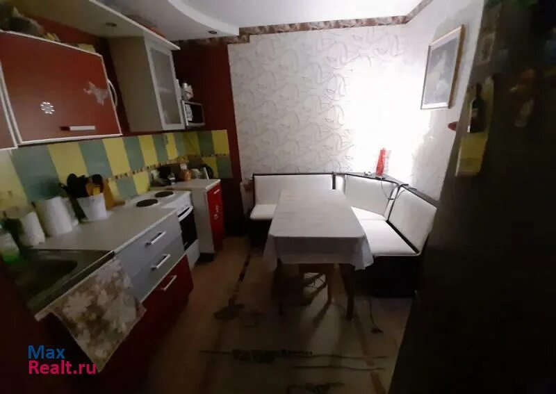 Пгт краснобродский новая 51 аренда квартир. Сдам квартиру краснобродский. Снять 1 комнатную квартиру в краснобродском. Квартиры в краснобродском. Дома в краснобродском.