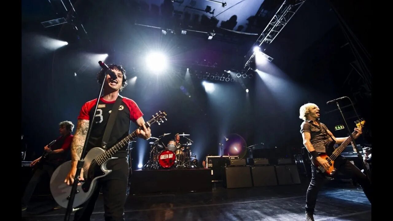 Live Performance. Green Day на раб стол. Best Live Performances канал. Green Day Live.