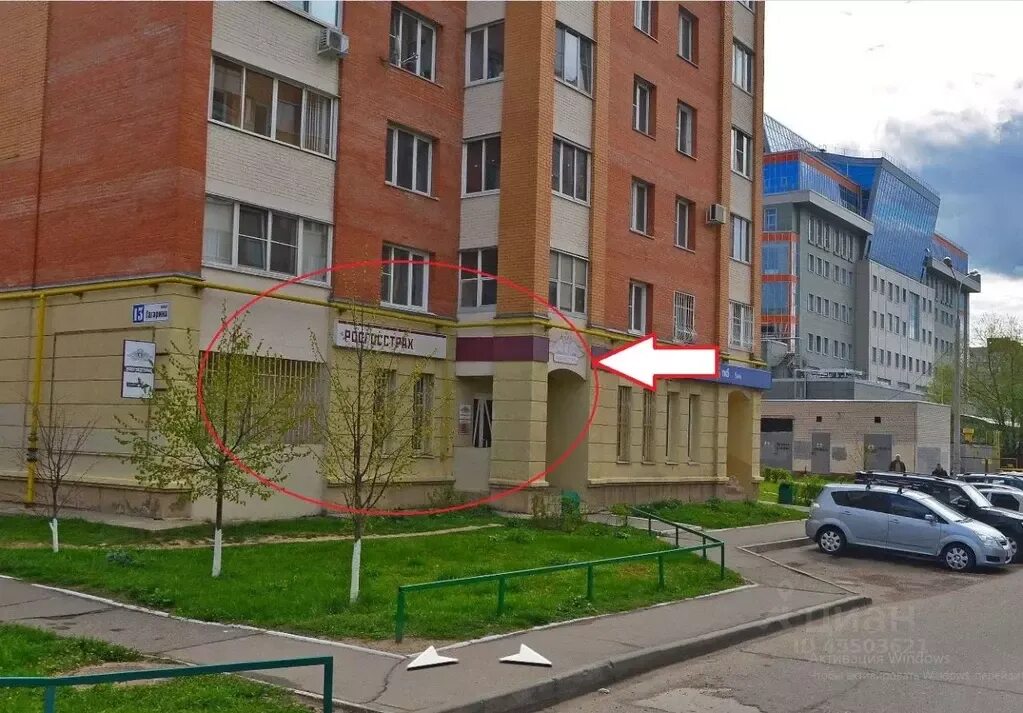 Банкомат "Сбербанк" по адресу Гагарина, 13/1 в Махачкала - снять деньги с карты 