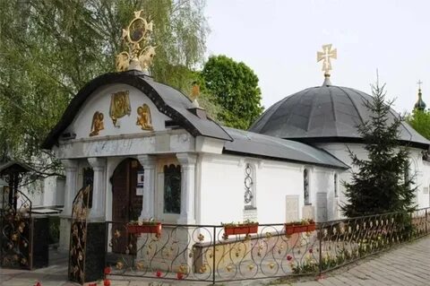 Круглое возвышение в центре храма на котором