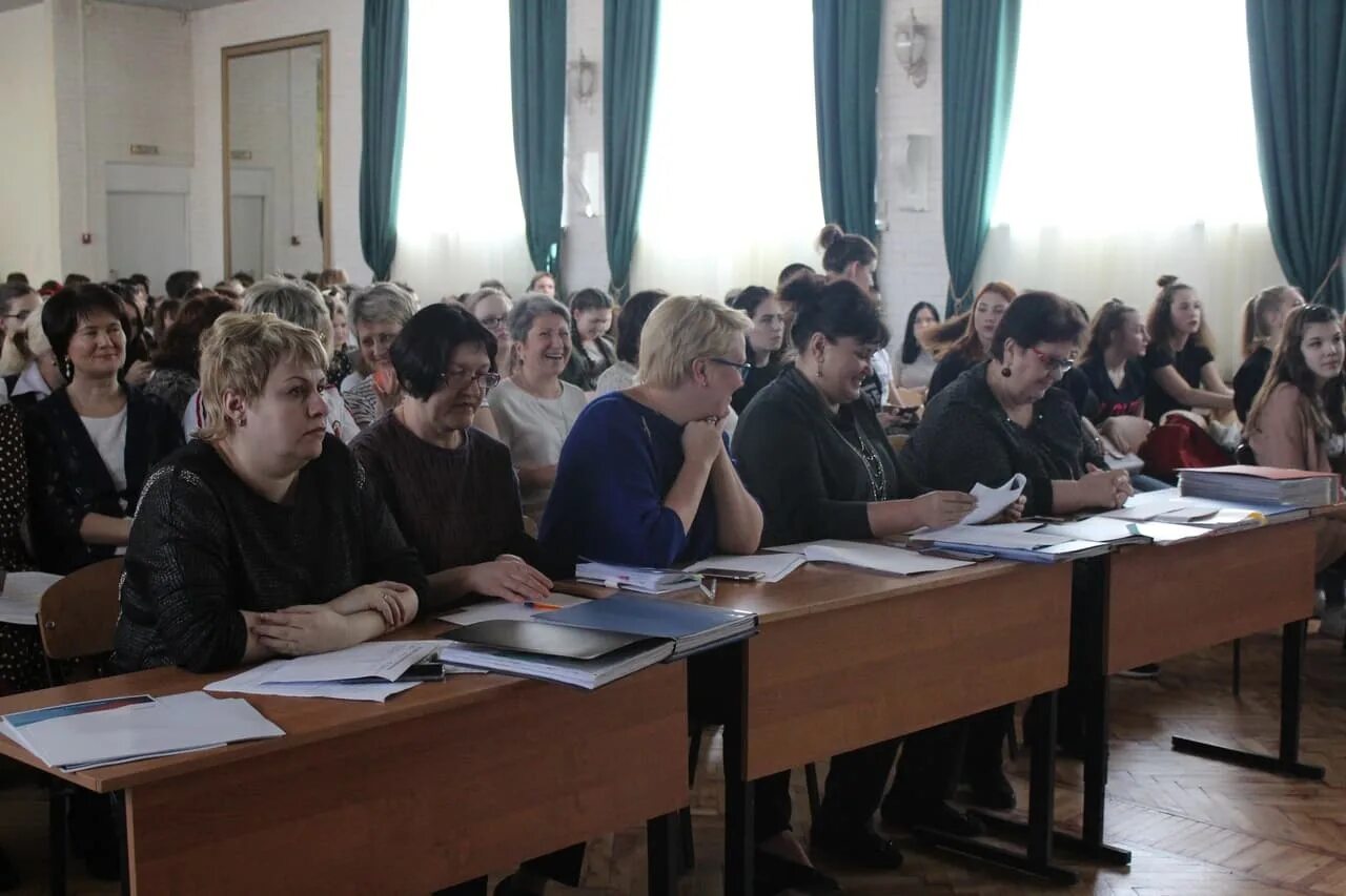 Сайт губернского педагогического колледжа. Нижегородский Губернский колледж 1 корпус. Нижегородский Губернский колледж педагогический. Губернский колледж Нижний Новгород 3 корпус. Губернский колледж Нижний Новгород 2 корпус.