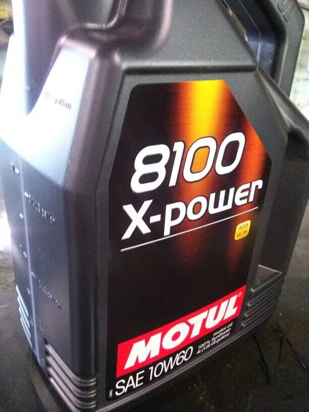 Моторное масло motul 7100 10w 40. Motul trd sport engine oil 5w-30. Сборник масла для автосервиса. Моторное масло motul 7100 10w 40. 8100 x-clean+ 5w-30.
