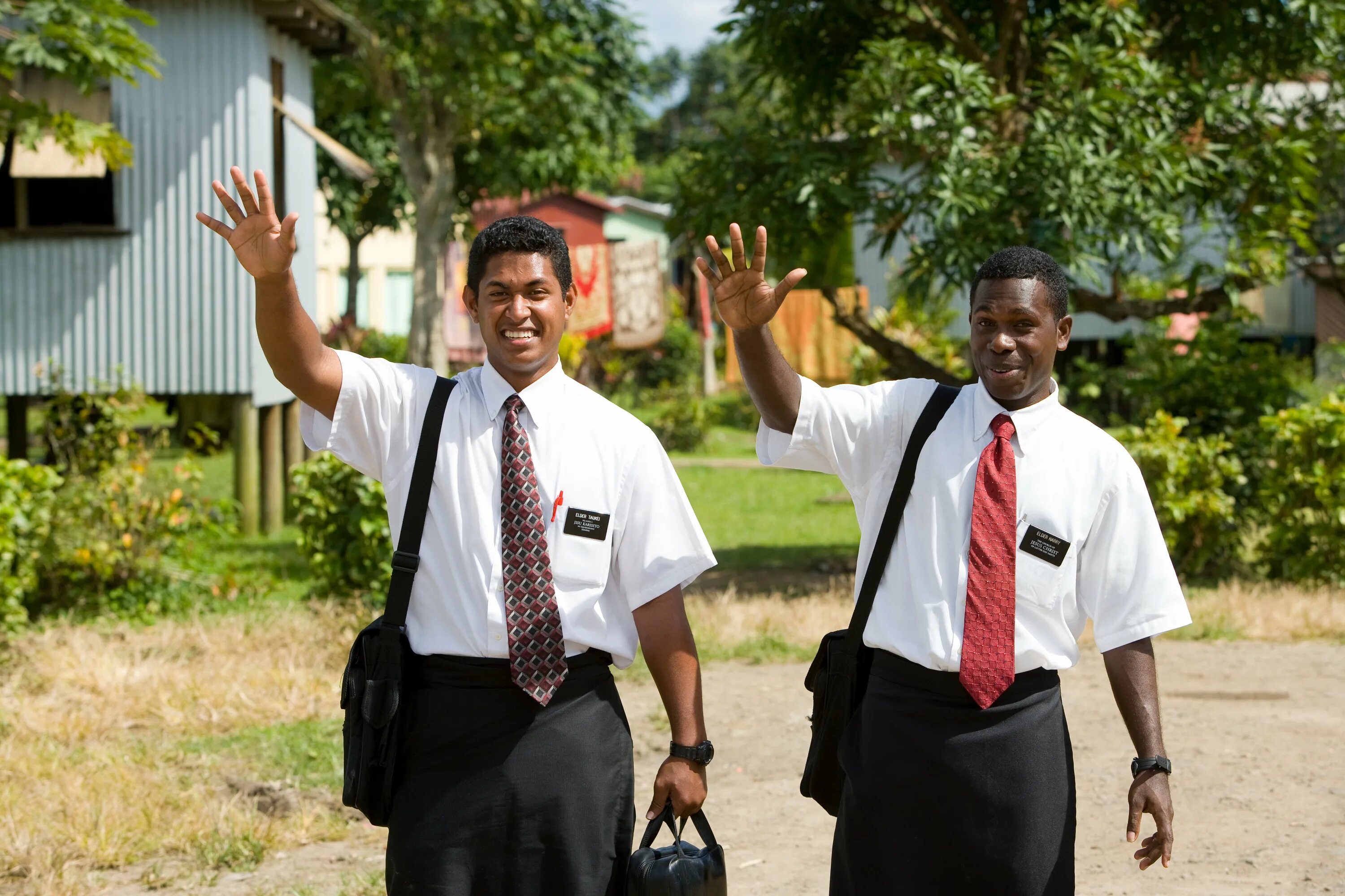 Мормоны. Мормоны Юта. Селестианцы мормоны. Миссионер мормон.
