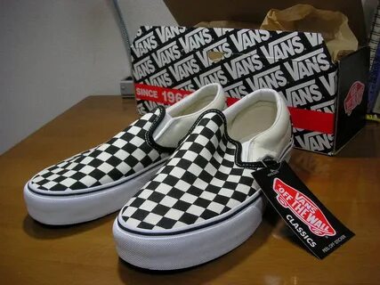 Vans dubai