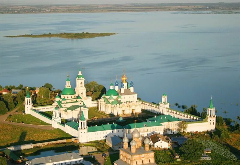 Озеро Неро Ростов Великий. Переславль Залесский Спасо Яковлевский монастырь. Ростов Великий Кремль на озере Неро. Ростов Ярославский озеро Неро.