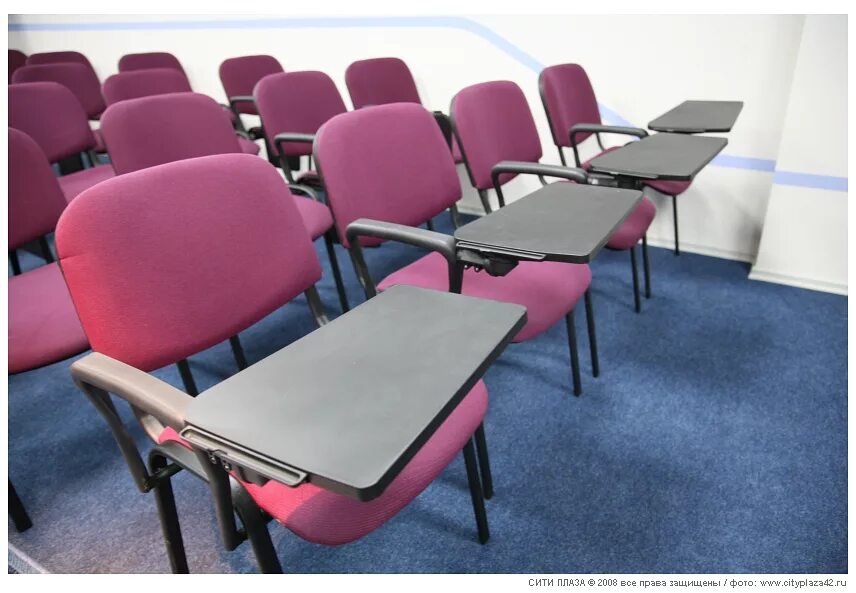конференц зал с пюпитром. стул с откидным столиком для учебного класса. конференц зал с пюпитром. кресло для конференц залов ak-6201. стулья для семинаров и тренингов.