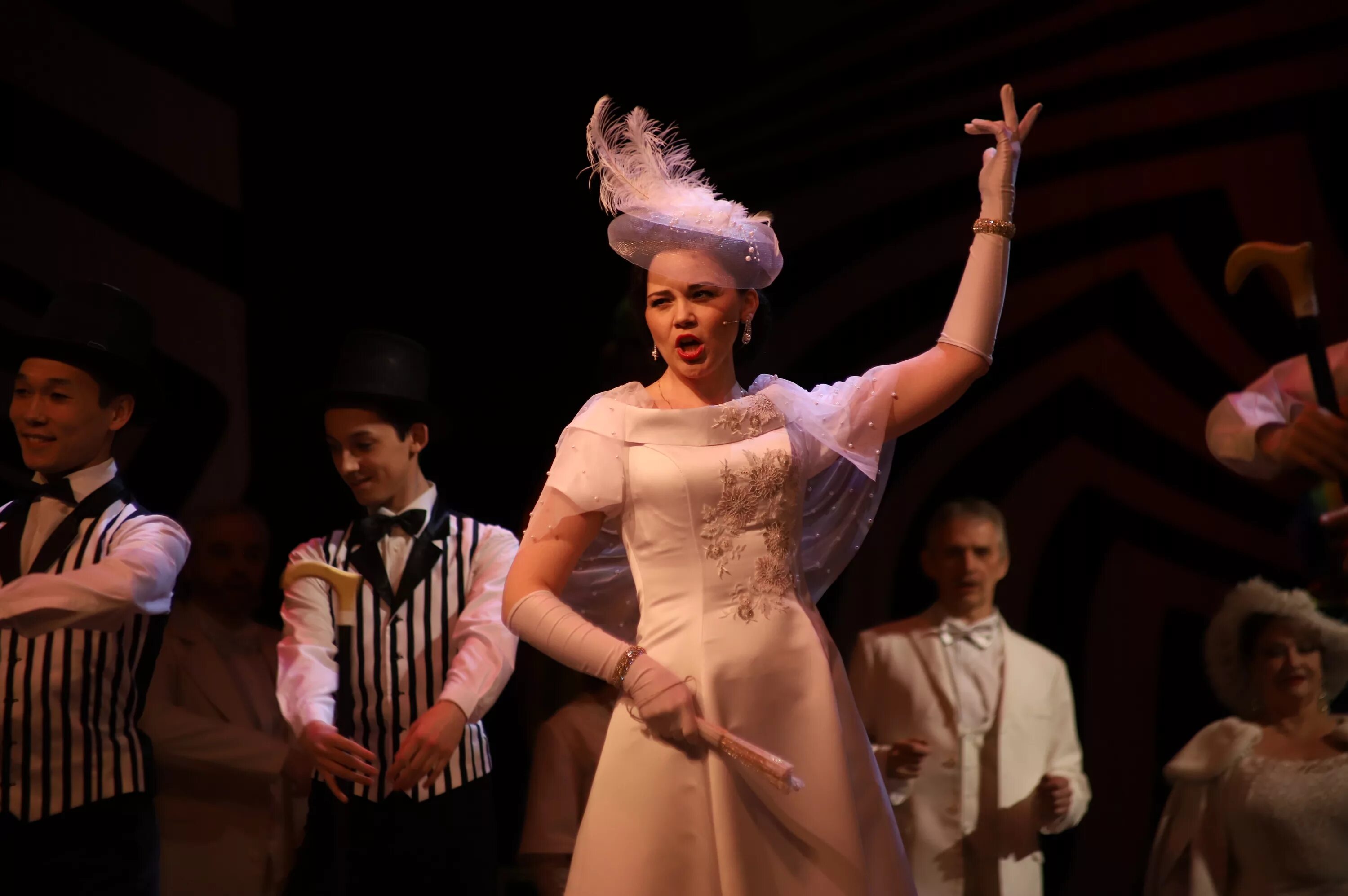 кальман. анюта принцесса цирка. оперетта принцесса цирка ростов на дону. юрий щерботкин иркутск балет. принцесса цирка оперетта сыктывкар.