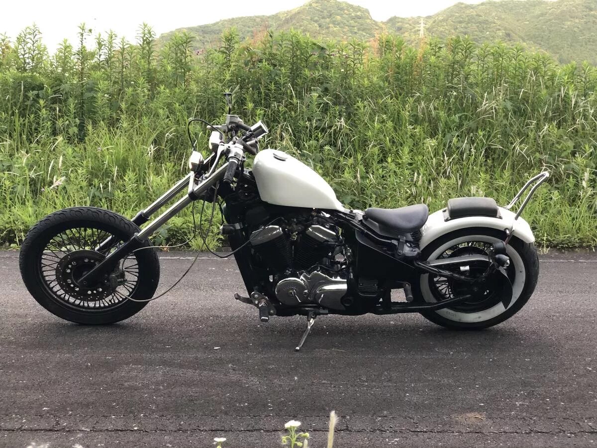 400 custom. 400 custom