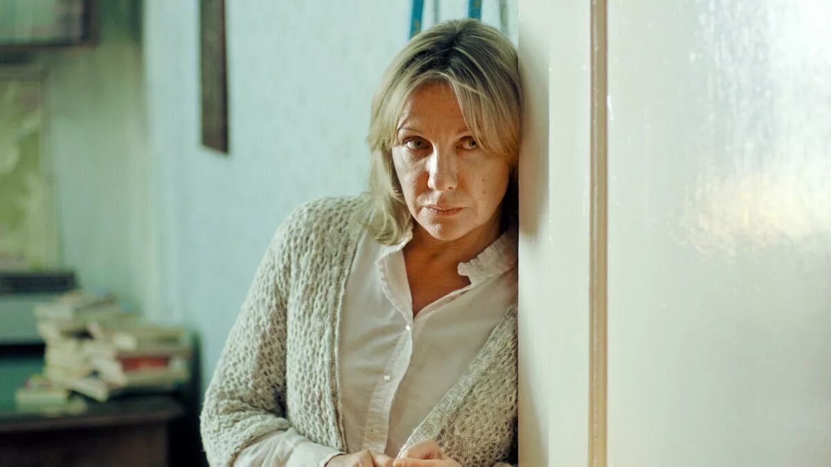 елена яковлева в сериале каменская. елена яковлева. роли елены яковлевой. далекие близкие фильм 2022. роли елены яковлевой.