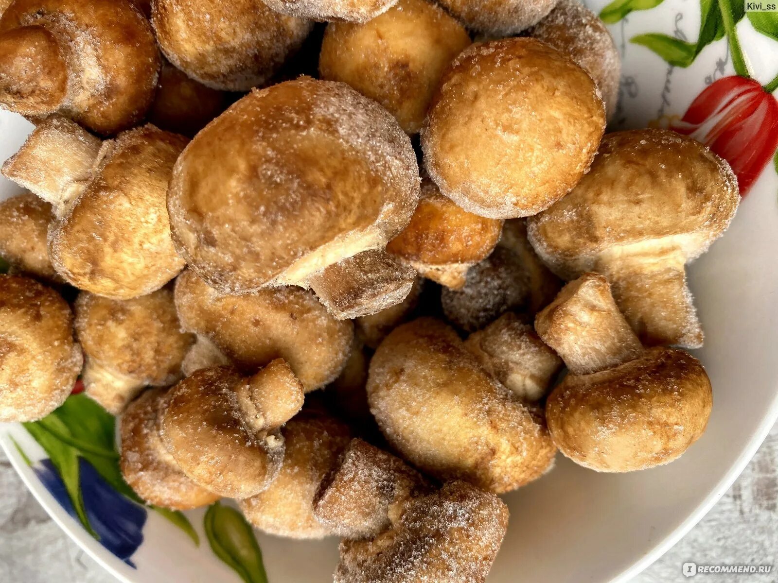 Как сделать замороженные грибы. Замороженные грибы. сроки хранения гриба замороженного. мороженое с грибами.