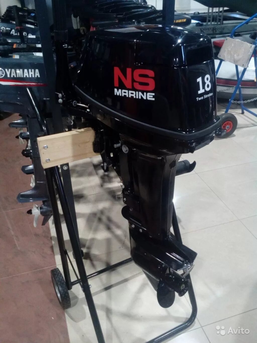 Nissan Marine NS 18 e2. Лодочный мотор Nissan Marine 9.8. Лодочный мотор Ниссан Марине 9.9. Мотор ниссан 9.8