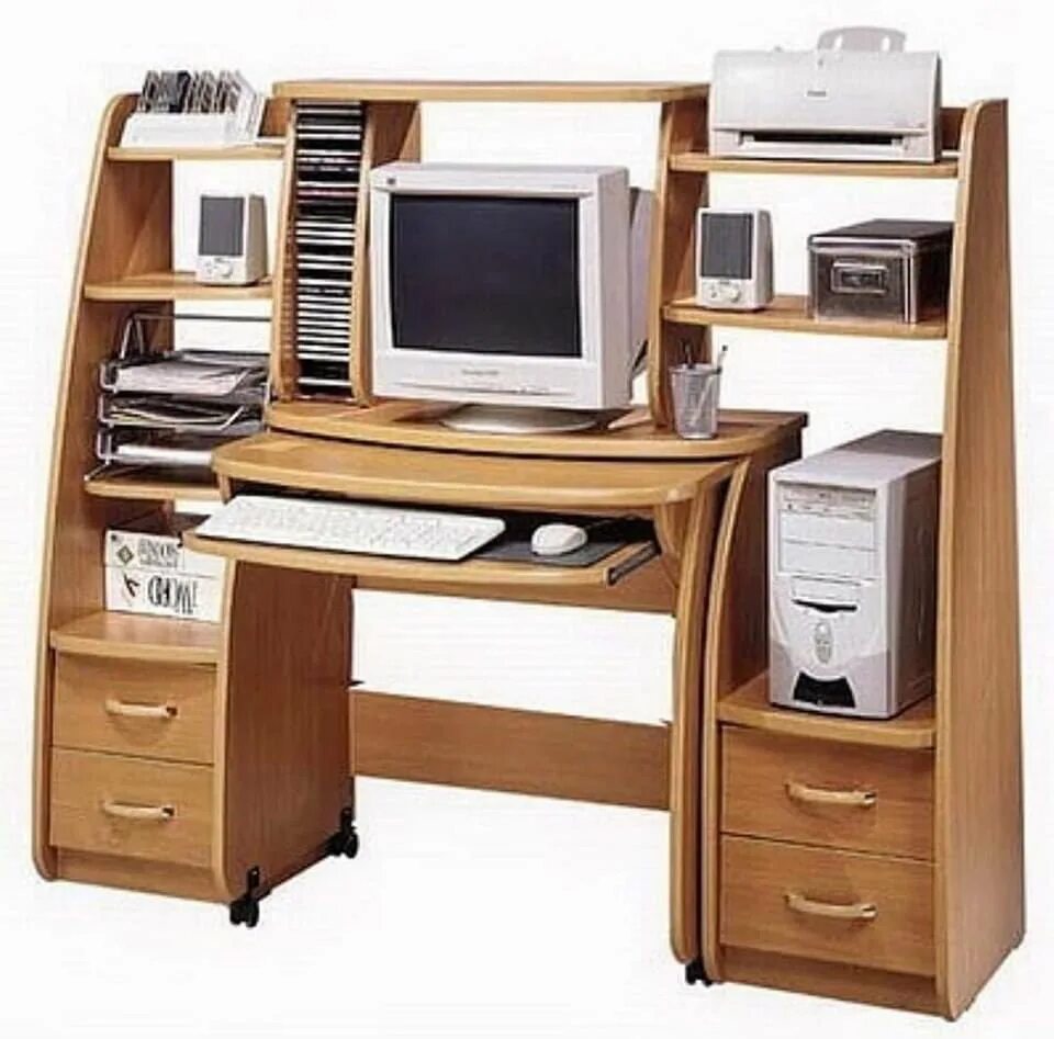 Тоже что и стол компьютера. Компьютерный стол. Удобный компьютерный стол. Угловой компьютерный стол. Комп в столе.