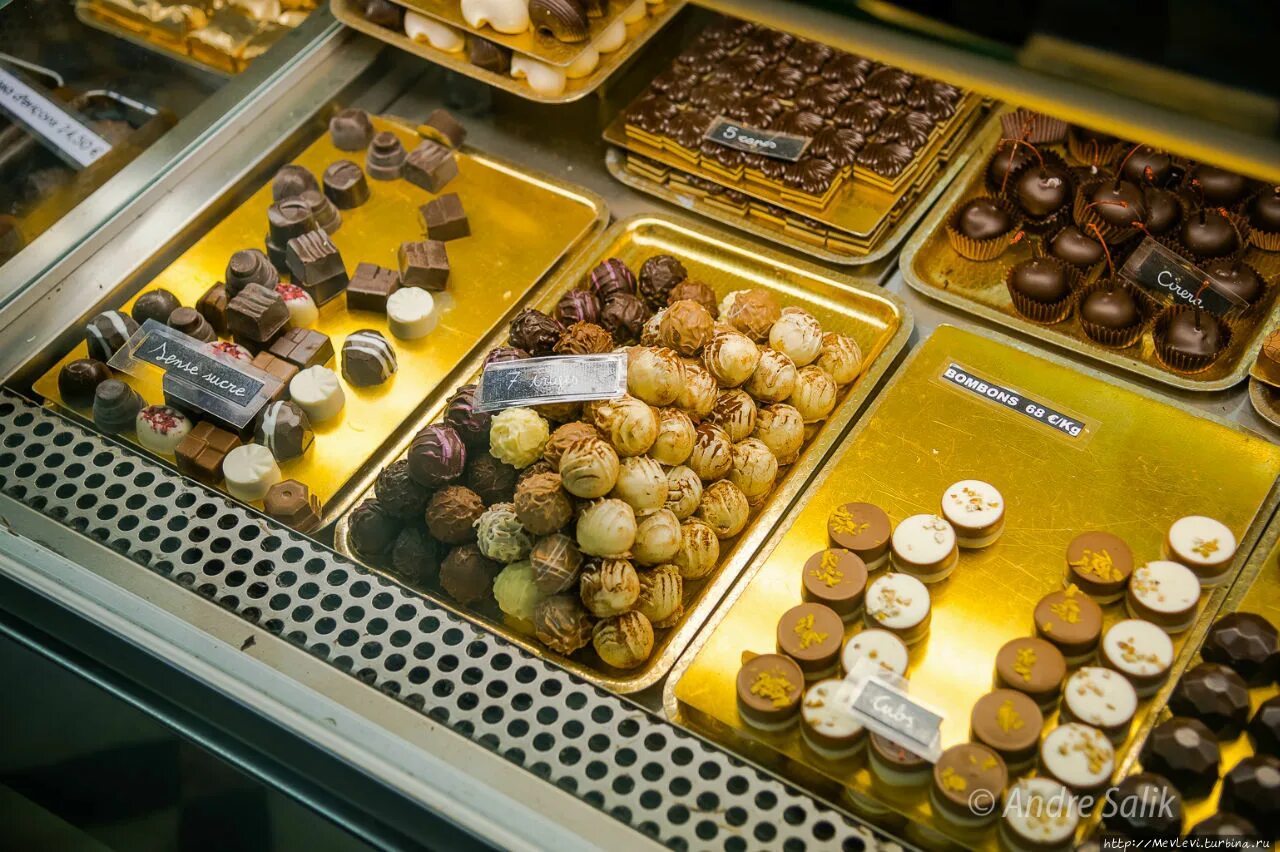 кухня студия для кондитеров. кондитерская в историческом здании. народный кондитер магазин химки. магазин тортов 2. кухня студия для кондитерской.