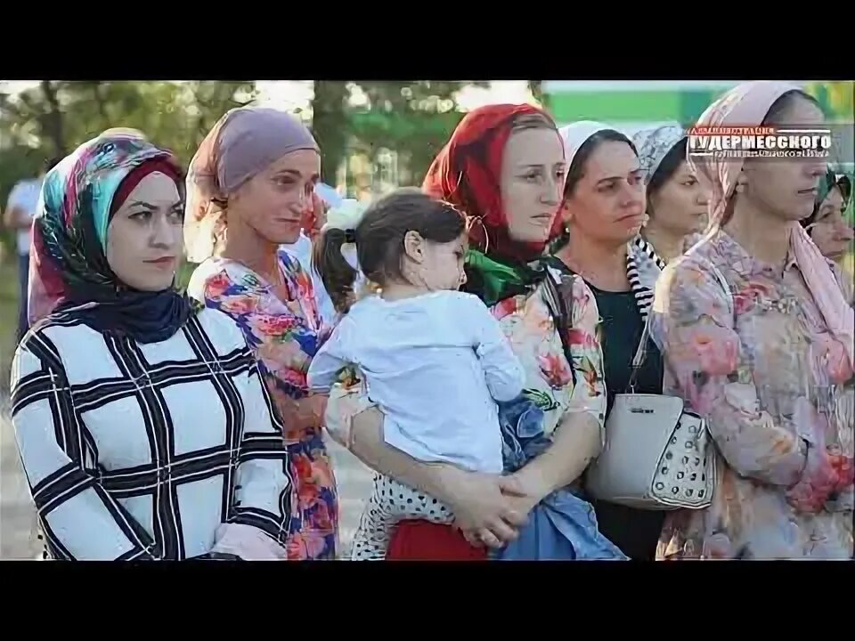 Ойсхар ул. Поселение ойсхар. Директор рынка ойсхар. Ойсхарская школа 2. Чечня ойсхара.
