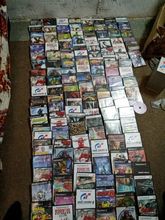 Гонки на плойку. Диски на плойку 5. Диски на плойку 4. Диски на sony playstation 4 с играми 2021 года. Диск grand theft auto v playstation 3.