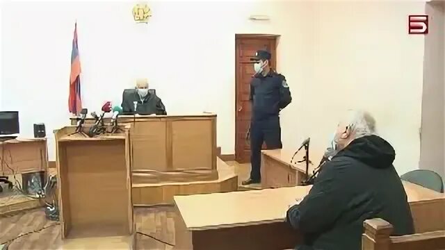 Суд молодечно. По ученику и об учителе судят. Первый урок албебра мем. Судят учителя. Судят учителя.