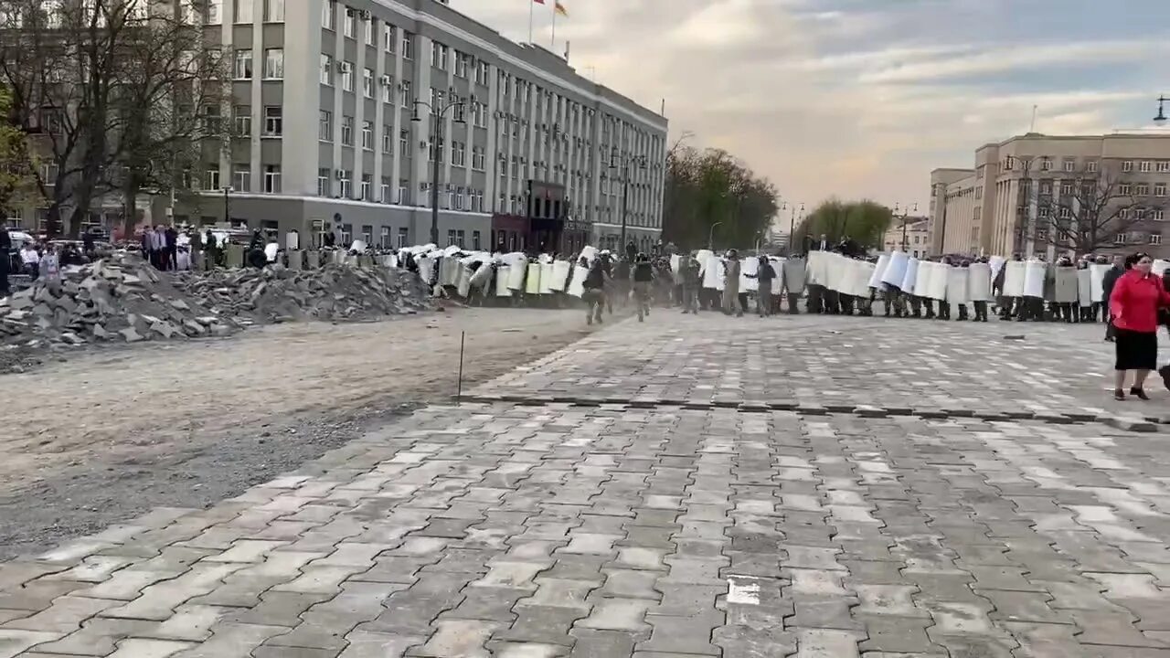 Площадь свободы владикавказ фото Администрация Главы Республики Северная Осетия-Алания и Правительства Республики