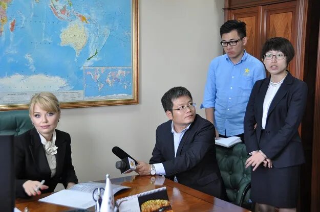 глобал контейнер лоджистикс.