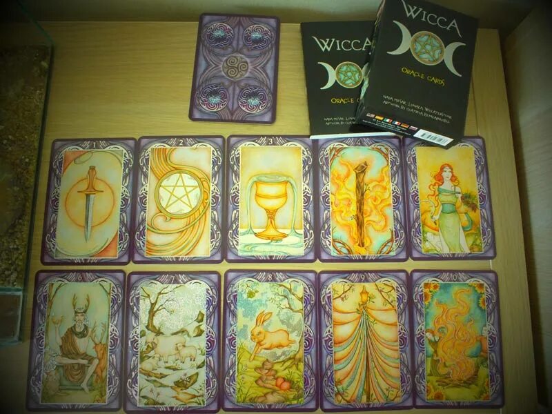 Оракул номер 3 2024 года. Таро Wicca Oracle Cards. Оракул. Викканская колода. Викканские карты.