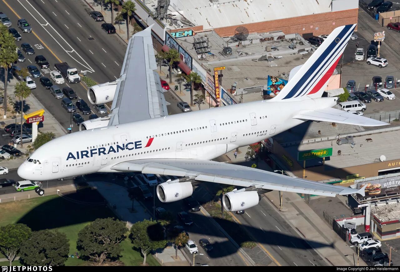 широкофюзеляжный боинг 747. самолёт боинг 747-500. боинг 747-8. самый большой самолет airbus a380. боинг 767 клм.