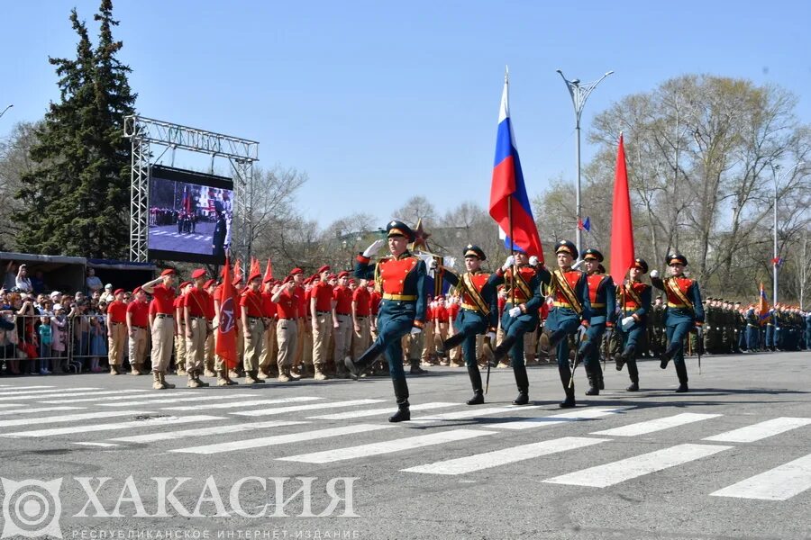 Парад в абакане 2025. Парад оркестров. день победы абакан. абакан фоторепортаж с парада победы 2025. усть-абакан парад.