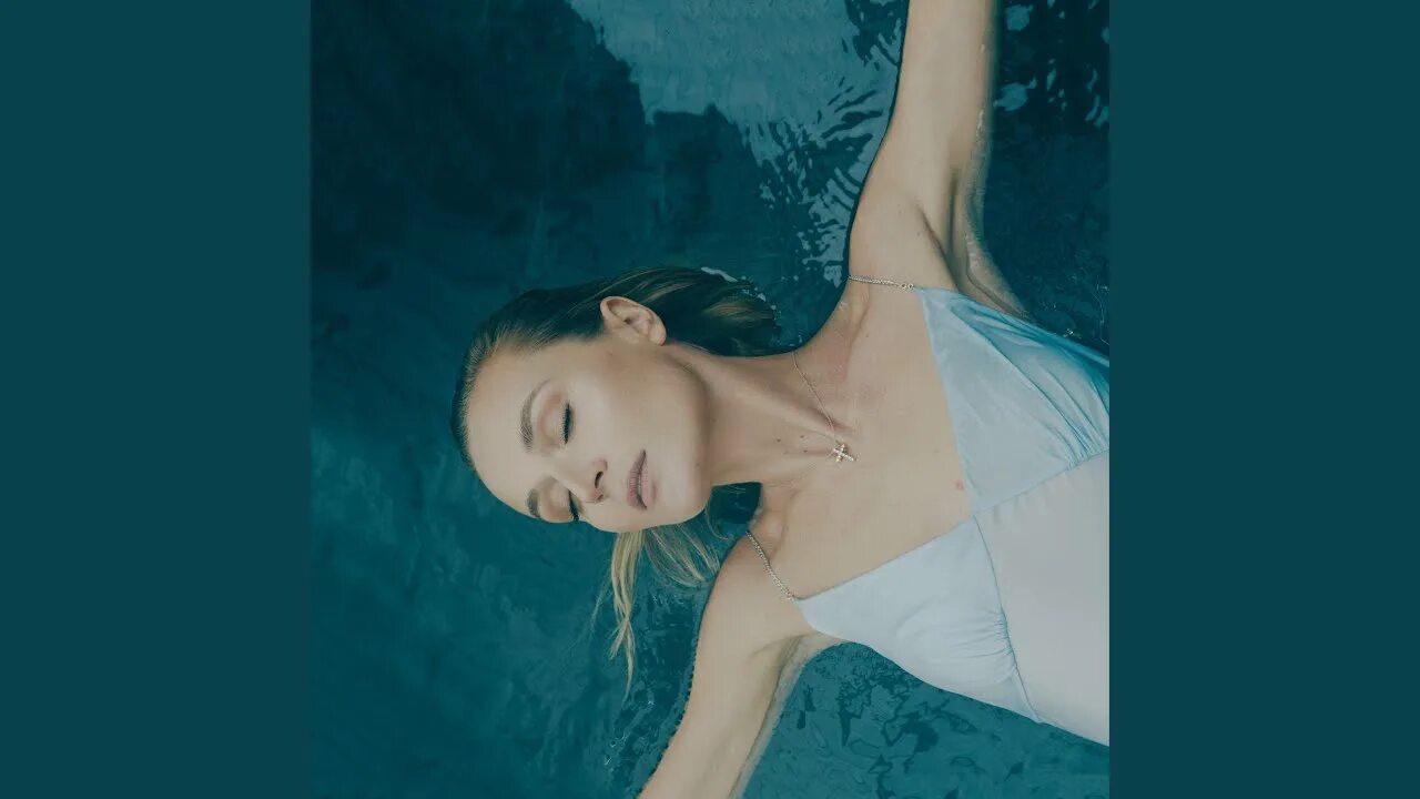 Песни гагариной слушать вода. Песни гагариной слушать вода. Гагарина вода клип. Гагарина вода live. Гагарина вода.
