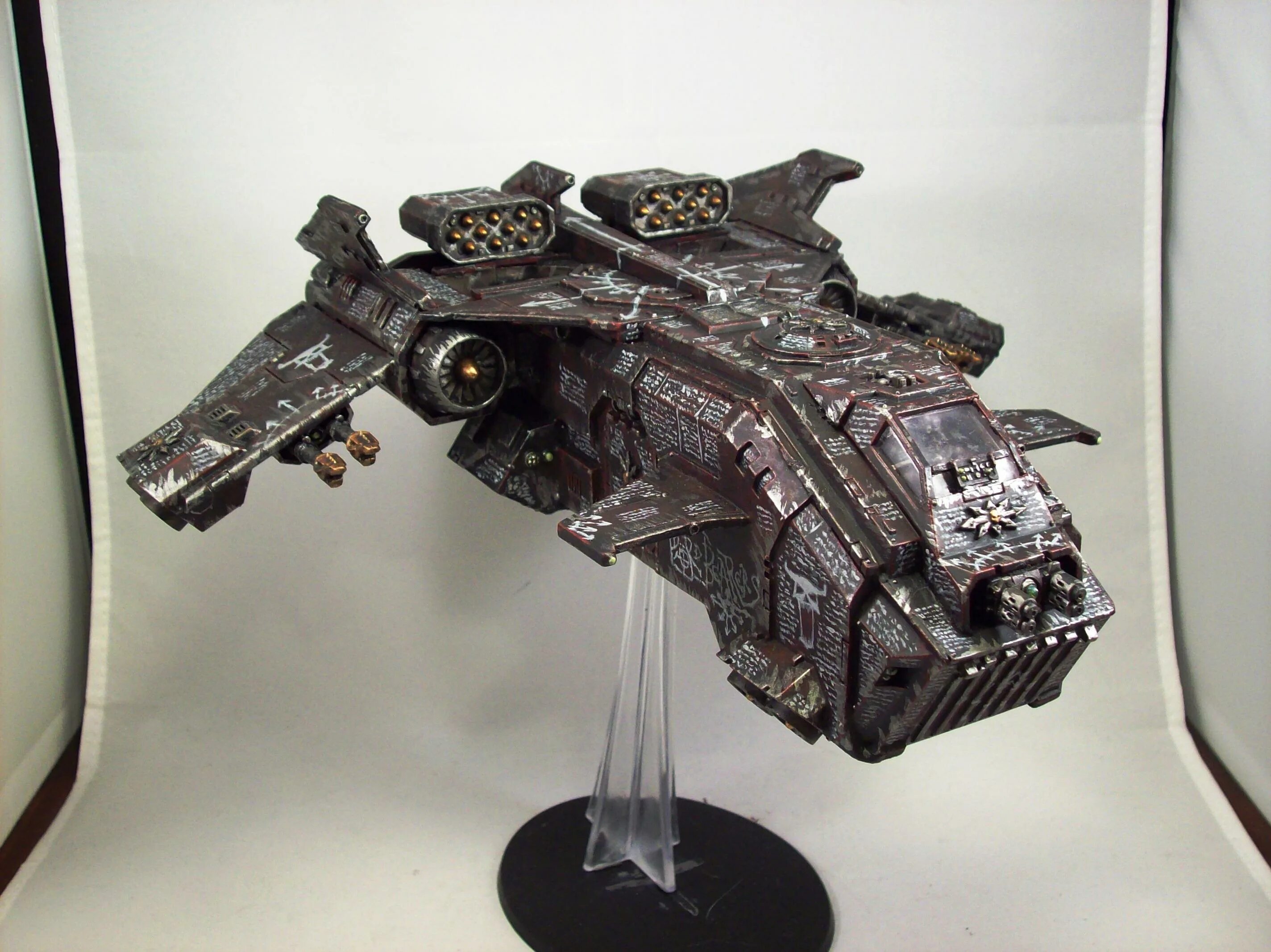 Шторм игл вархаммер. Storm Eagle Assault Gunship. Warhammer 40000 шторм игл. Storm Eagle Word Bearers.