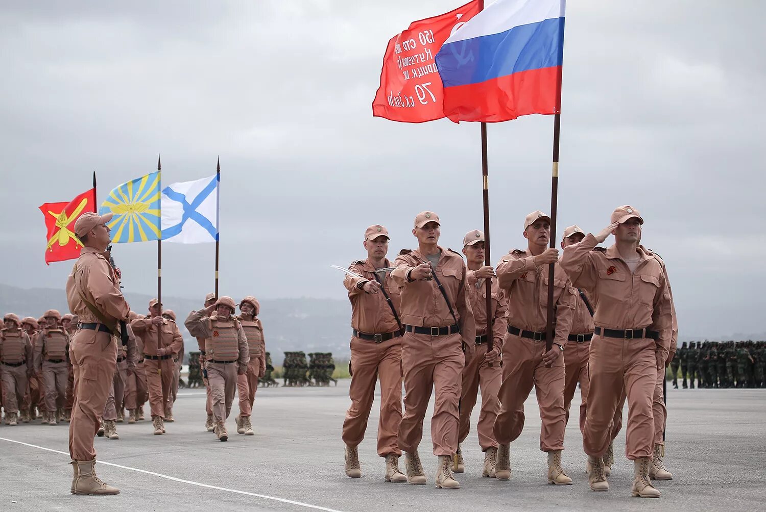 Военные победы стран. Военная форма вс РФ В Сирии. Камуфляж РФ В Сирии. Камуфляж Сирия. Форма солдат России в Сирии.