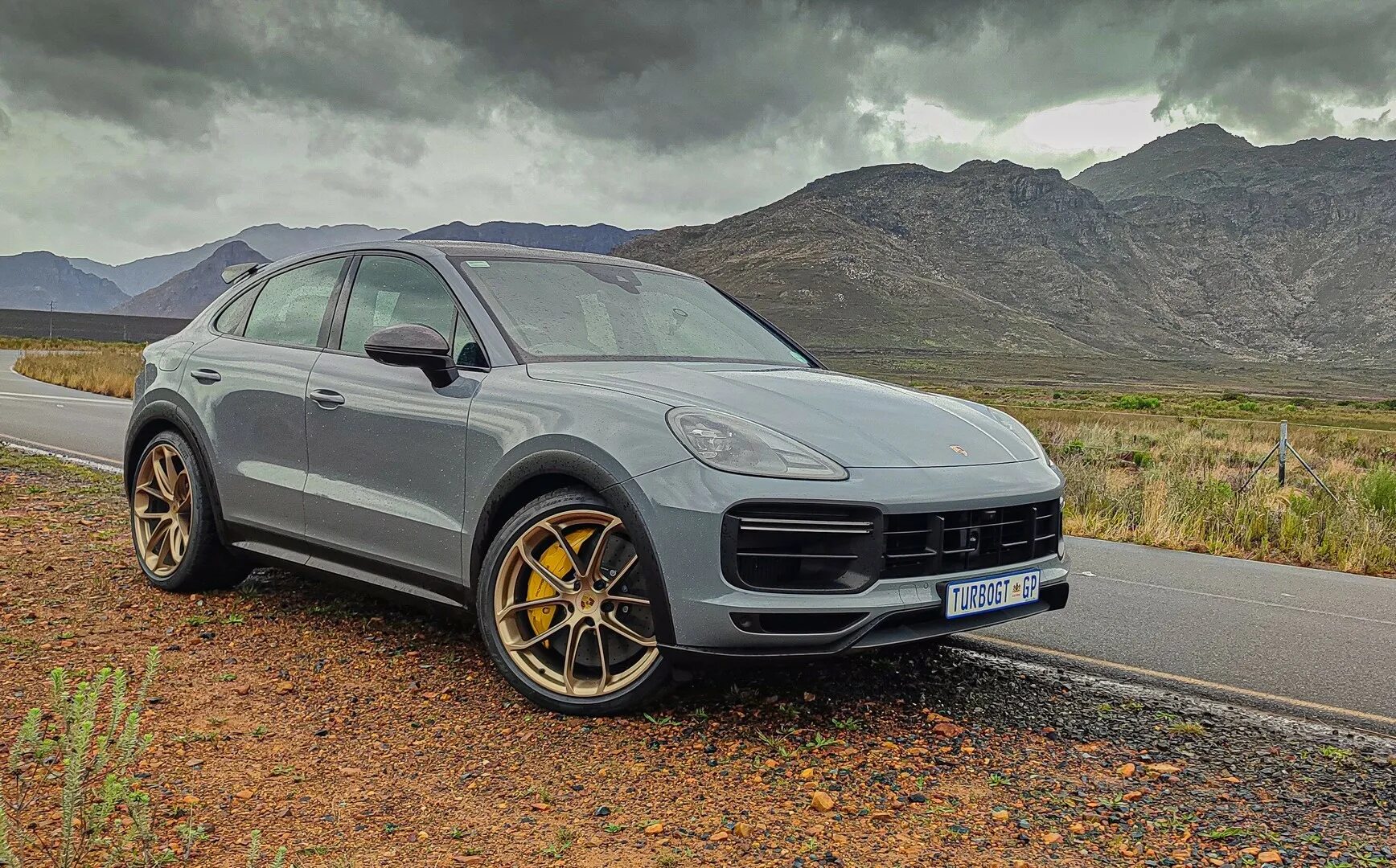Cayenne turbo gt. Порше кайен 2025 gt. порше кайен купе 2025. porsche cayenne coupe turbo gt 2025. порше кайен 2025 купе гт.