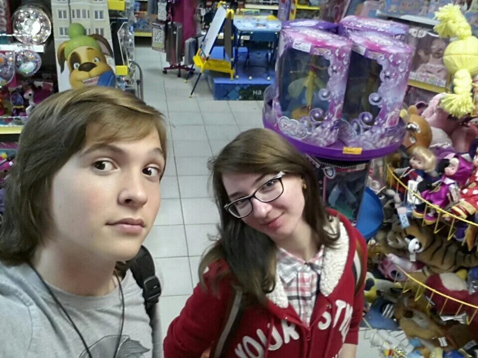 магазин ярик проспект ленина ярославль. ярик на московском ярославль. ярик магазин игрушек. торговый центр игрушек. ярославль московский проспект ярик магазин игрушек.