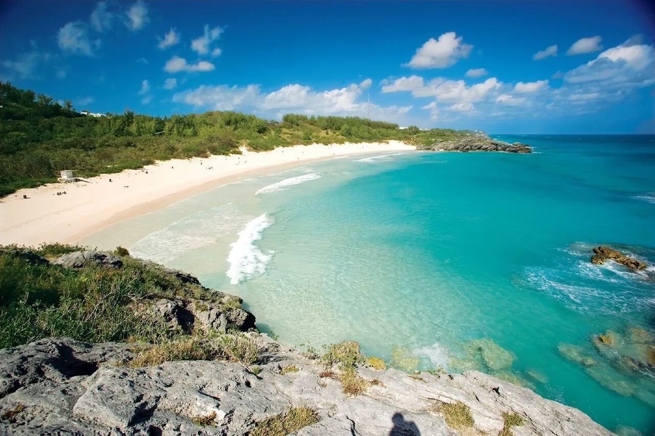 Красивые дикие пляжи. Бермудские острова / Bermuda. Бермудские острова Horseshoe Bay. Хорсшу Бэй, бермуды. Остров Гамильтон Бермудские острова.